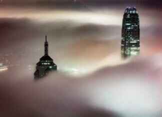 How to Keep Windows from Fogging Up: Simple Solutions How to Keep Windows from Fogging Up: Simple Solutions