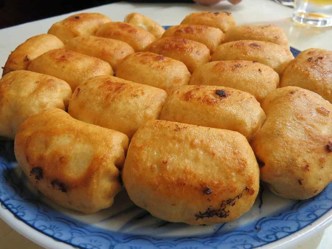 Serving Suggestions for Gyoza