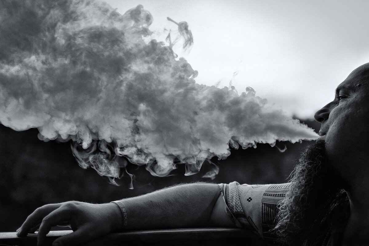 How to Put Out a Joint: Quick and Safe Methods 4 Environmental Considerations When Extinguishing Joints