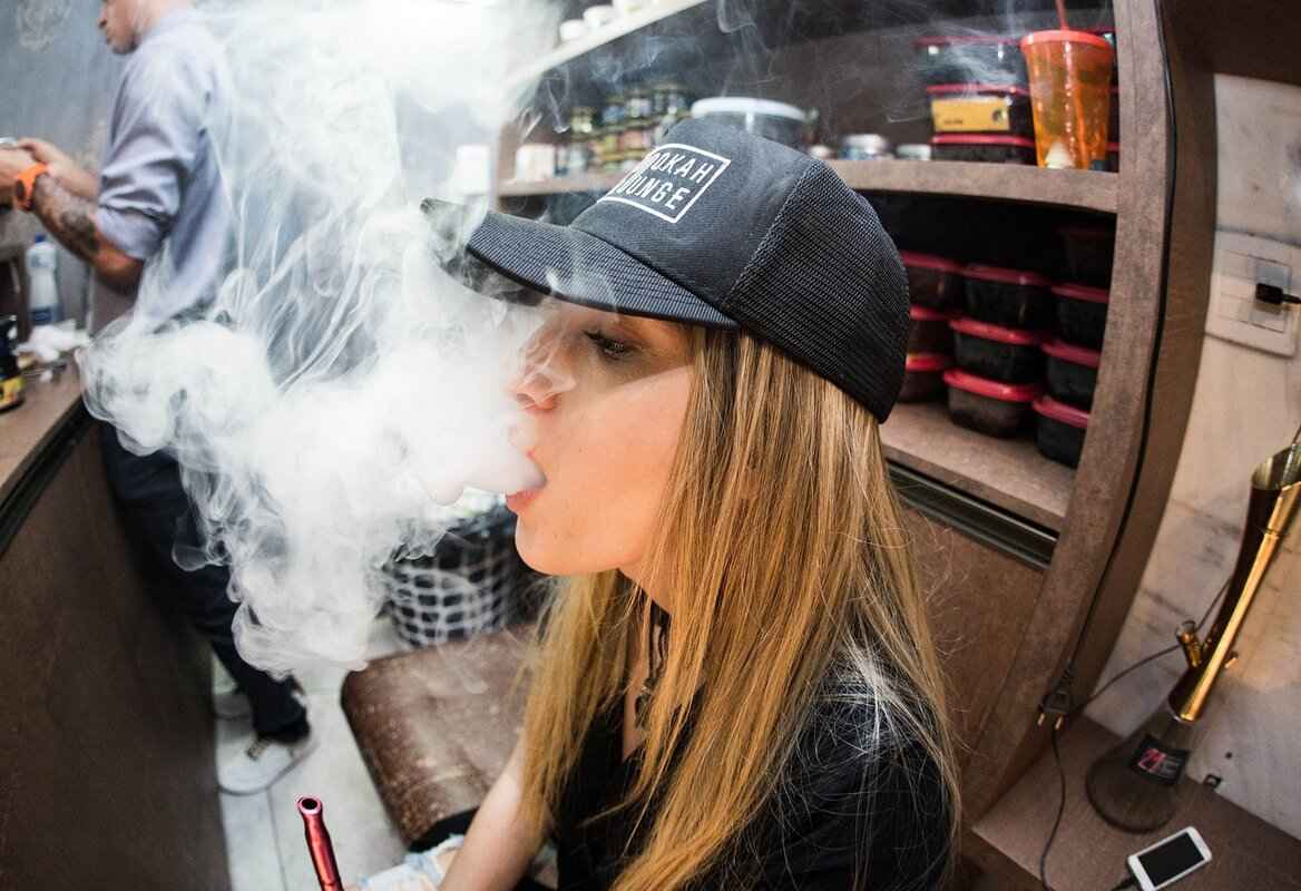 How to Reduce Your Nicotine Intake Without Quitting Vaping 2 How to Choose Lower Nicotine E-Liquids?