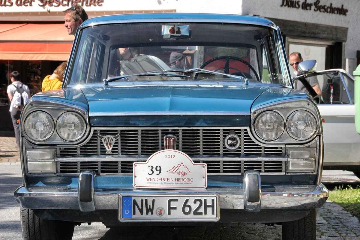 How to Remove CLS450 Front Bumper Cover 5 Inspecting for Damage Post-Removal