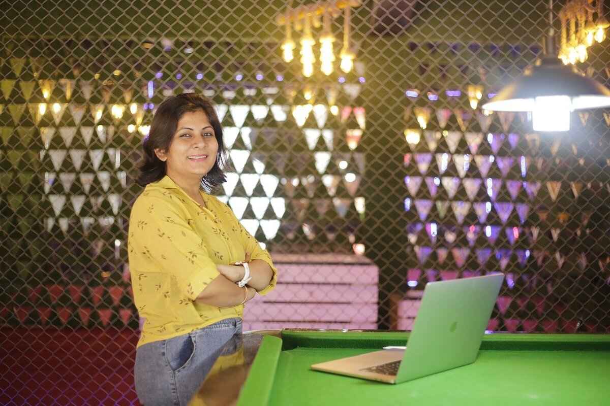 How to Start a Permanent Jewelry Business: Step-by-Step Guide 5 Legal Considerations and Business Structure