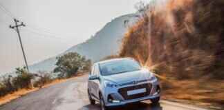 How to Take Windshield Wipers Off Without Tools How to Take Windshield Wipers Off Without Tools