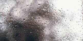 How to Turn On Windshield Wipers in Any Car Model How to Turn On Windshield Wipers in Any Car Model