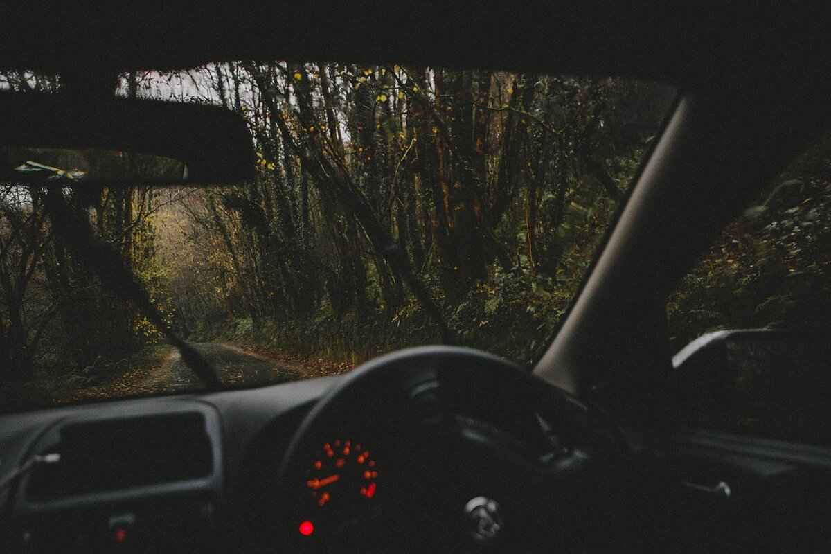 How to Windshield Wipers: Installing and Maintaining Your Wipers 1 Why Are Windshield Wipers Important for Your Safety?