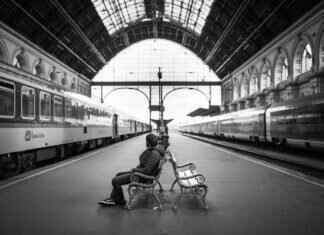 Howrah Railway Station: The Lifeline of Howrah and West Bengal Howrah Railway Station: The Lifeline of Howrah and West Bengal