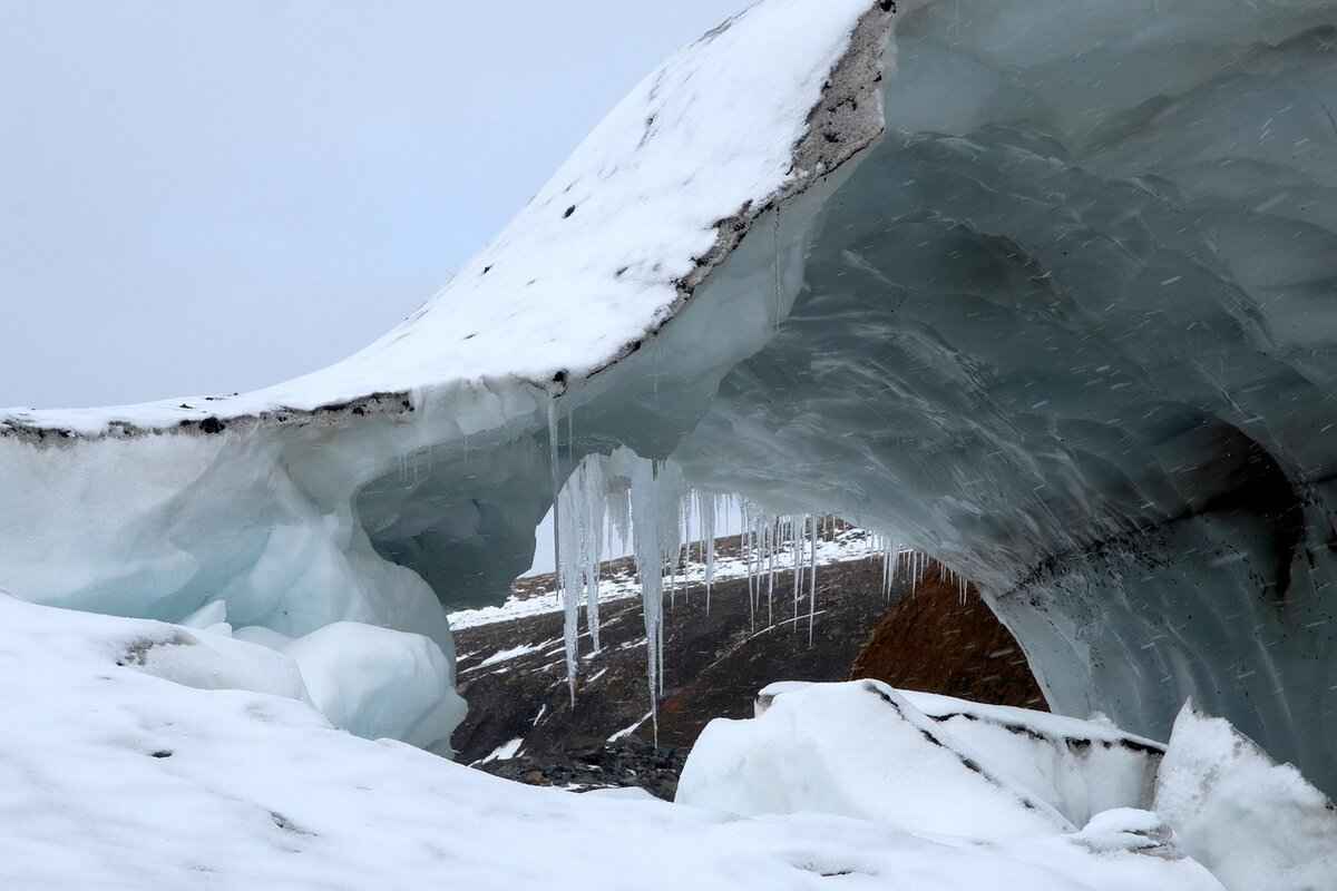 IcePornCasting: What You Need to Know About This Adult Industry Trend 9 What Role Does Social Media Play in IcePornCasting?