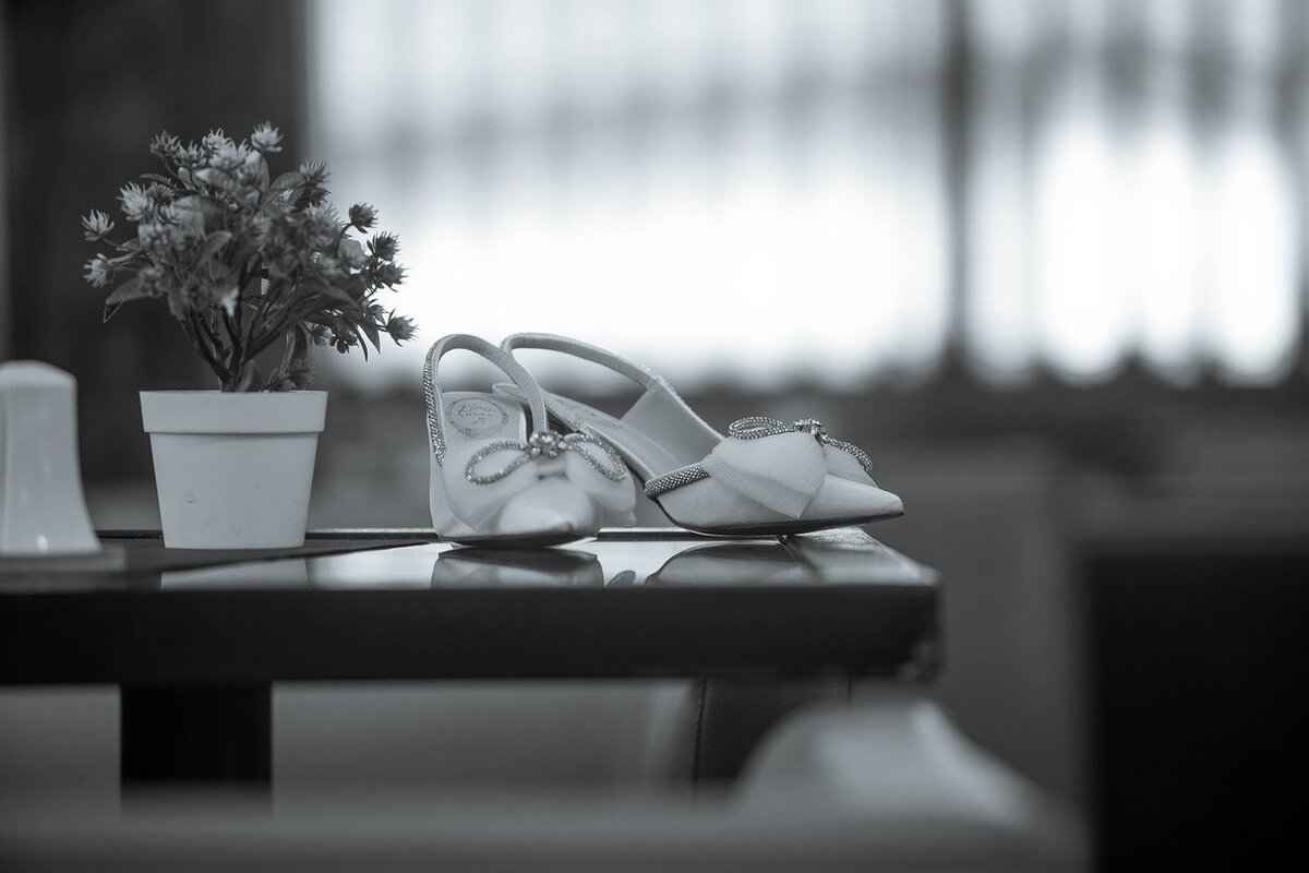 How Do Cultural Customs Influence Wedding Dining Experiences?