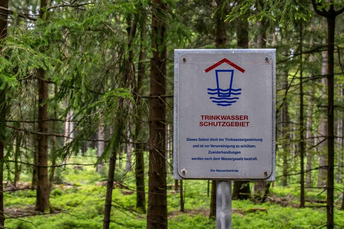 Legal Requirements for Sending a Notice