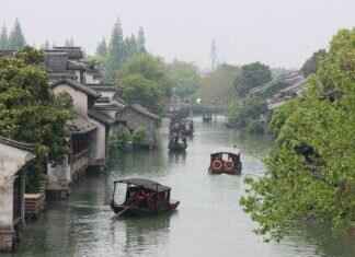 Jianbing: China’s Famous Savory Crepe and Where to Try It Jianbing: China’s Famous Savory Crepe and Where to Try It