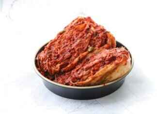 Korean Lunar New Year (Seollal) Foods & Their Symbolism Korean Lunar New Year (Seollal) Foods & Their Symbolism