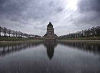 Kricketune Pokémon Stats, Moveset, Evolution, and How to Use It in Competitive Battles Kricketune Pokémon Stats, Moveset, Evolution, and How to Use It in Competitive Battles