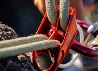 Land Plane: What It Is, How It Works, and Best Models for Land Leveling Land Plane: What It Is, How It Works, and Best Models for Land Leveling