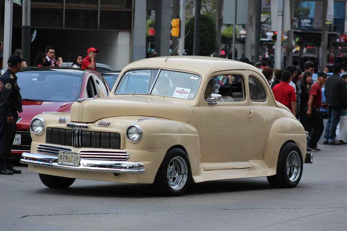 How to Handle Mercury Safely?