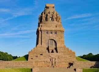 Phantump Pokémon: Evolution, Best Moveset, and How to Use It in Battle Phantump Pokémon: Evolution, Best Moveset, and How to Use It in Battle