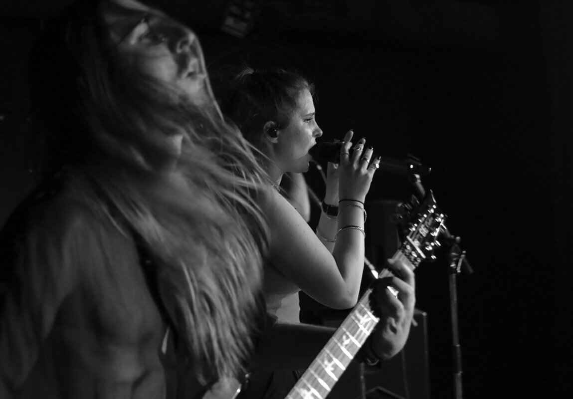 Player Band Members: A Deep Dive Into the Group’s History 11 What Challenges Has Player Faced Throughout Its Career?