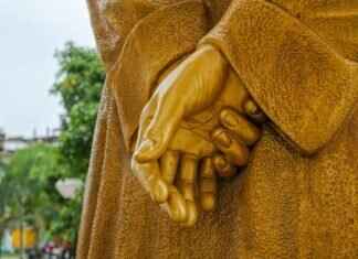 Rabindranath Tagore’s Legacy: How He Shaped Bengali Literature Rabindranath Tagore’s Legacy: How He Shaped Bengali Literature