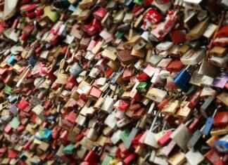 Rain-X Latitude Windshield Wipers Review: Are They Effective in Rain? Rain-X Latitude Windshield Wipers Review: Are They Effective in Rain?