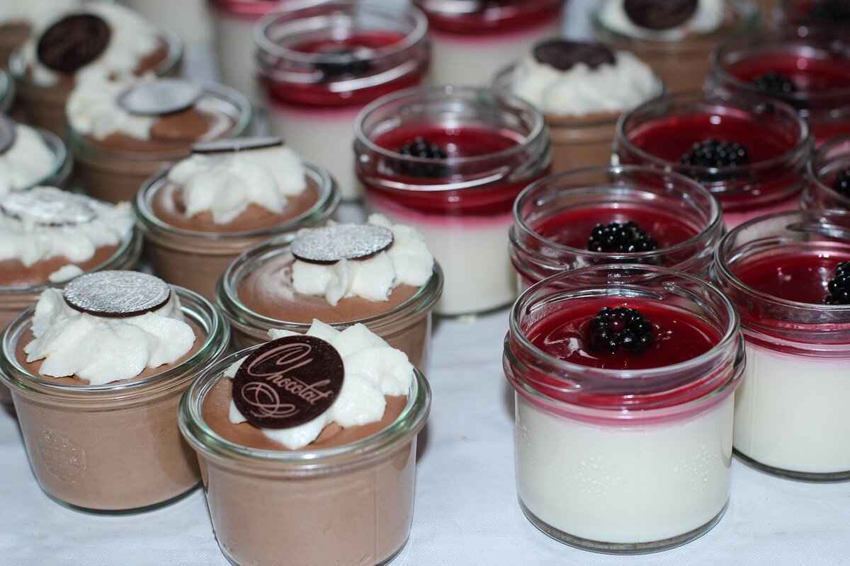 Red, White, and Blue Sprinkles: Fun Recipes for Patriotic Desserts 5 Creative Uses for Sprinkles in Desserts