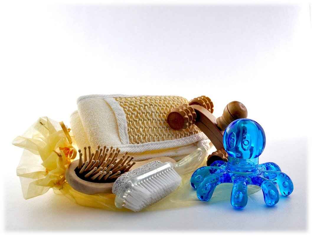 Relaxation and Rejuvenation: The Benefits of Asian Massage Table Showers 2 Benefits of Water Therapy in Massage