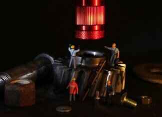 Remove Windshield Wipers Safely: Step-by-Step Guide Remove Windshield Wipers Safely: Step-by-Step Guide