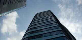 Replace Windshield Wipers Near Me: Where to Buy and Replace Your Wipers Replace Windshield Wipers Near Me: Where to Buy and Replace Your Wipers