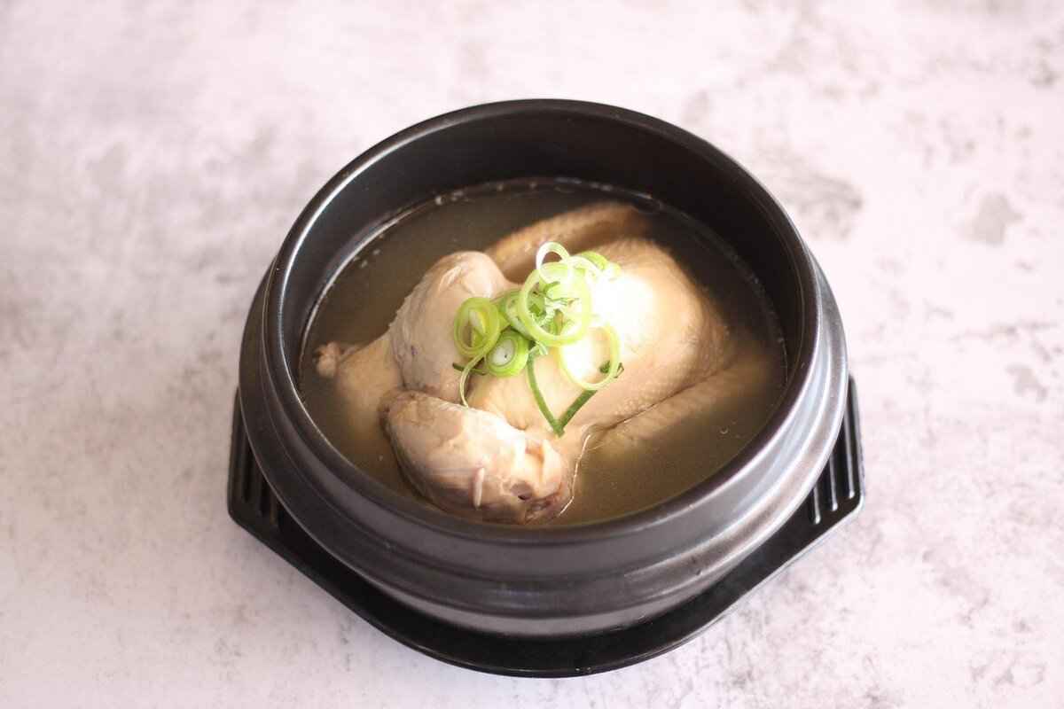 Samgyetang: The Korean Ginseng Chicken Soup for Strength & Immunity 2 What Are the Health Benefits of Samgyetang?