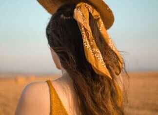 Selena Gomez’s Night Dress Collection – Get Her Signature Look Selena Gomez’s Night Dress Collection – Get Her Signature Look