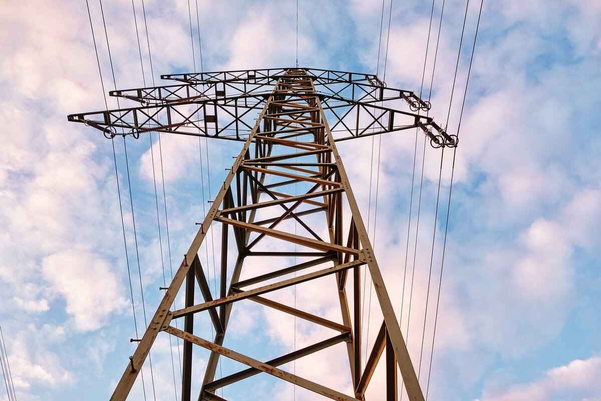 Snowbreak Locate Uninterruptible Power Supply: A Step-by-Step Guide 2 Key Features of Snowbreak Locate UPS