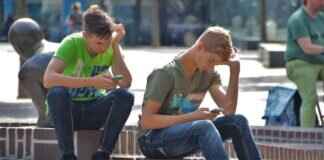 Spritzee Pokémon: Best Moveset, Evolution, and How to Use It in Battle Spritzee Pokémon: Best Moveset, Evolution, and How to Use It in Battle