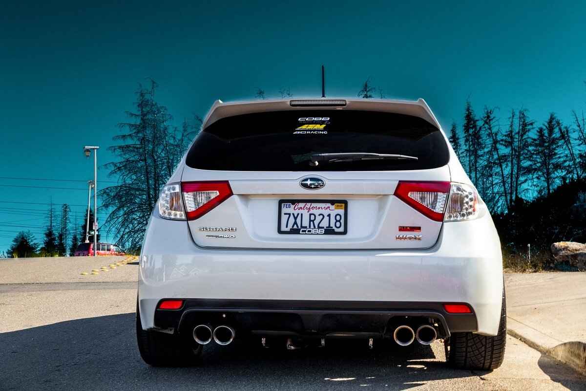 What Size Windshield Wipers Do You Need for a Subaru Crosstrek?