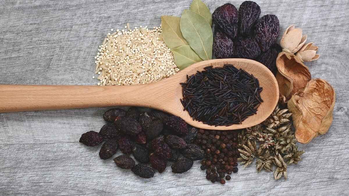 What Are the Common Sweeteners Used in Asian Cuisine?