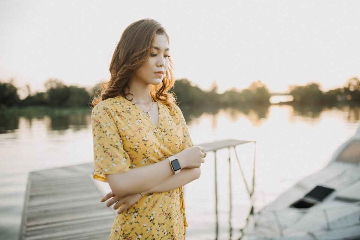 The Best Fall Slip Dress Outfits Inspired by Celebrity Looks 4 Accessorizing Your Slip Dress for Fall