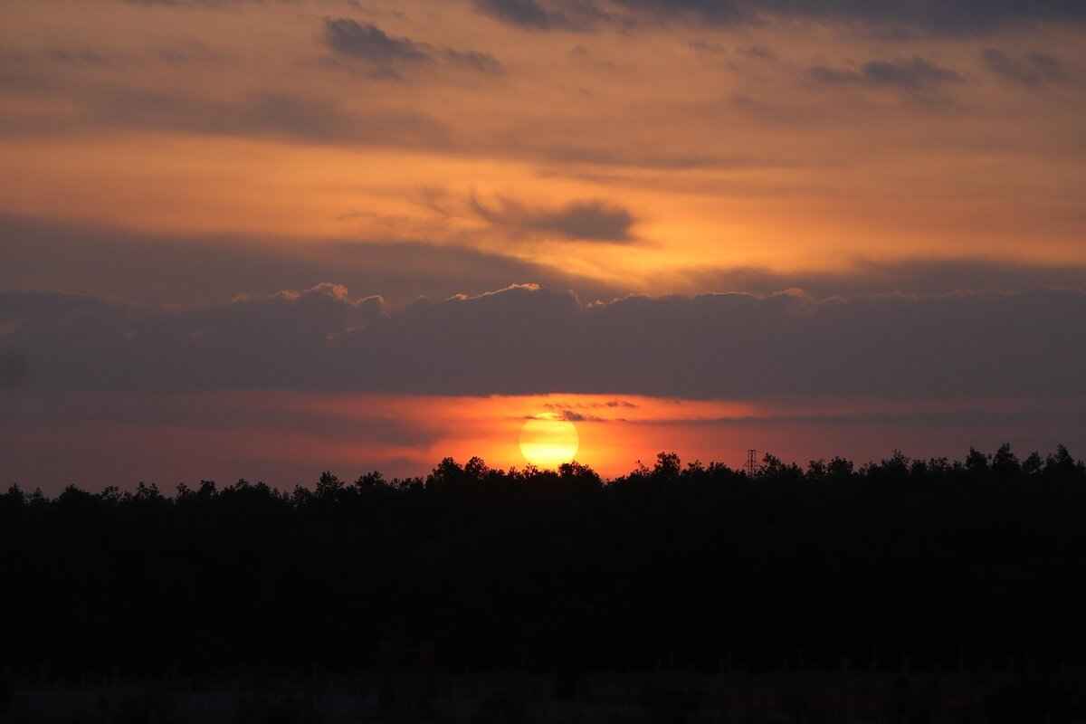 How to Layer Your Night Dress for Year-Round Comfort?