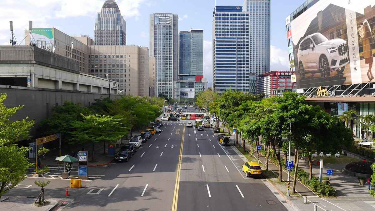 What to Expect from Night Market Food