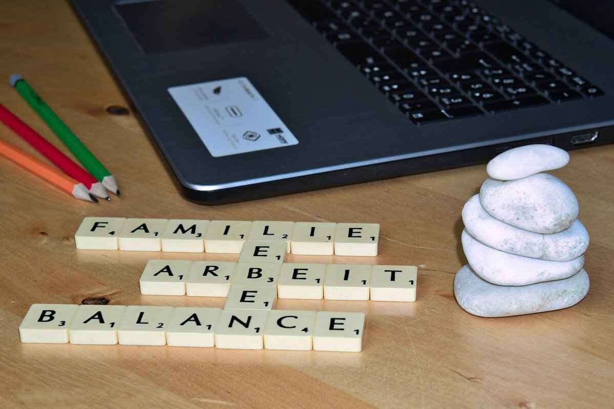 1. Virtual Assistant Roles