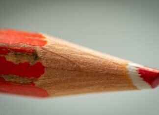 The Best Travel Hacks for Packing Slip Dresses Without Creases The Best Travel Hacks for Packing Slip Dresses Without Creases