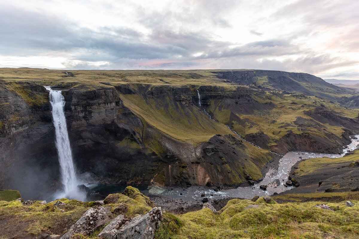 9. Sittong Waterfall