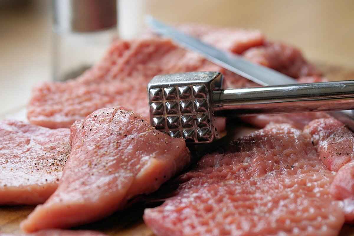 The Best Way to Tenderize Meat for Asian Stir-Fries 4 What Role Does Salt Play in Tenderizing Meat?