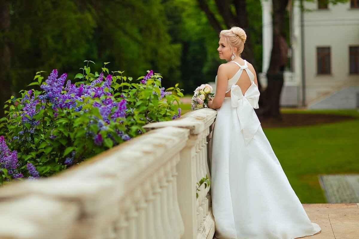 What Are the Current Night Dress Trends?
