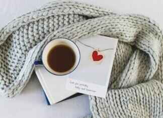 The Coziest Night Dresses for a Relaxing Weekend at Home The Coziest Night Dresses for a Relaxing Weekend at Home