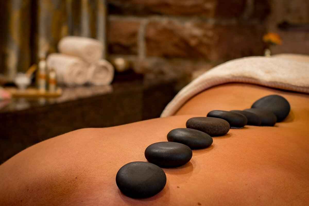 The Physical Benefits of Asian Massage
