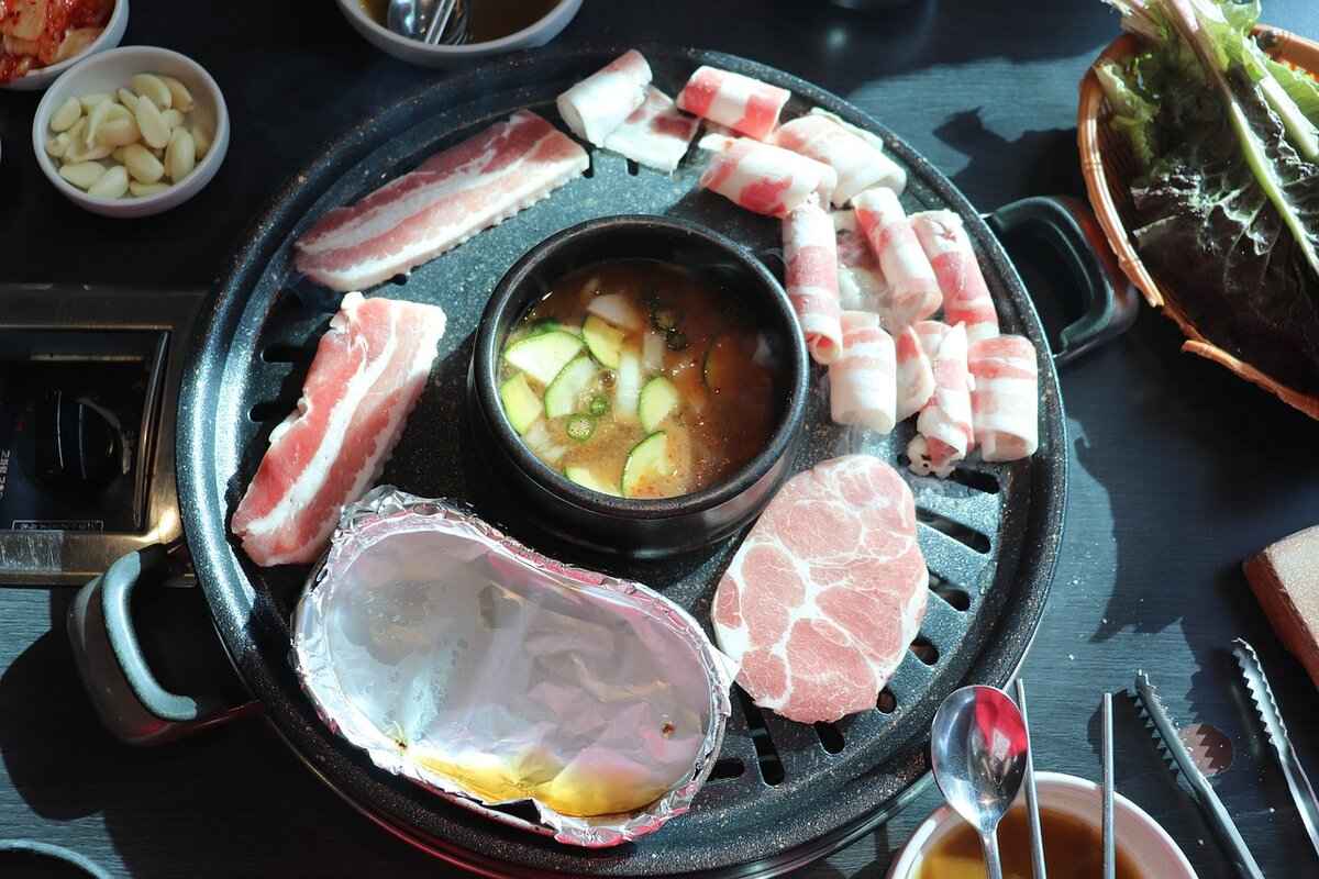 How to Make a Reservation at Exclusive Kaiseki Restaurants?