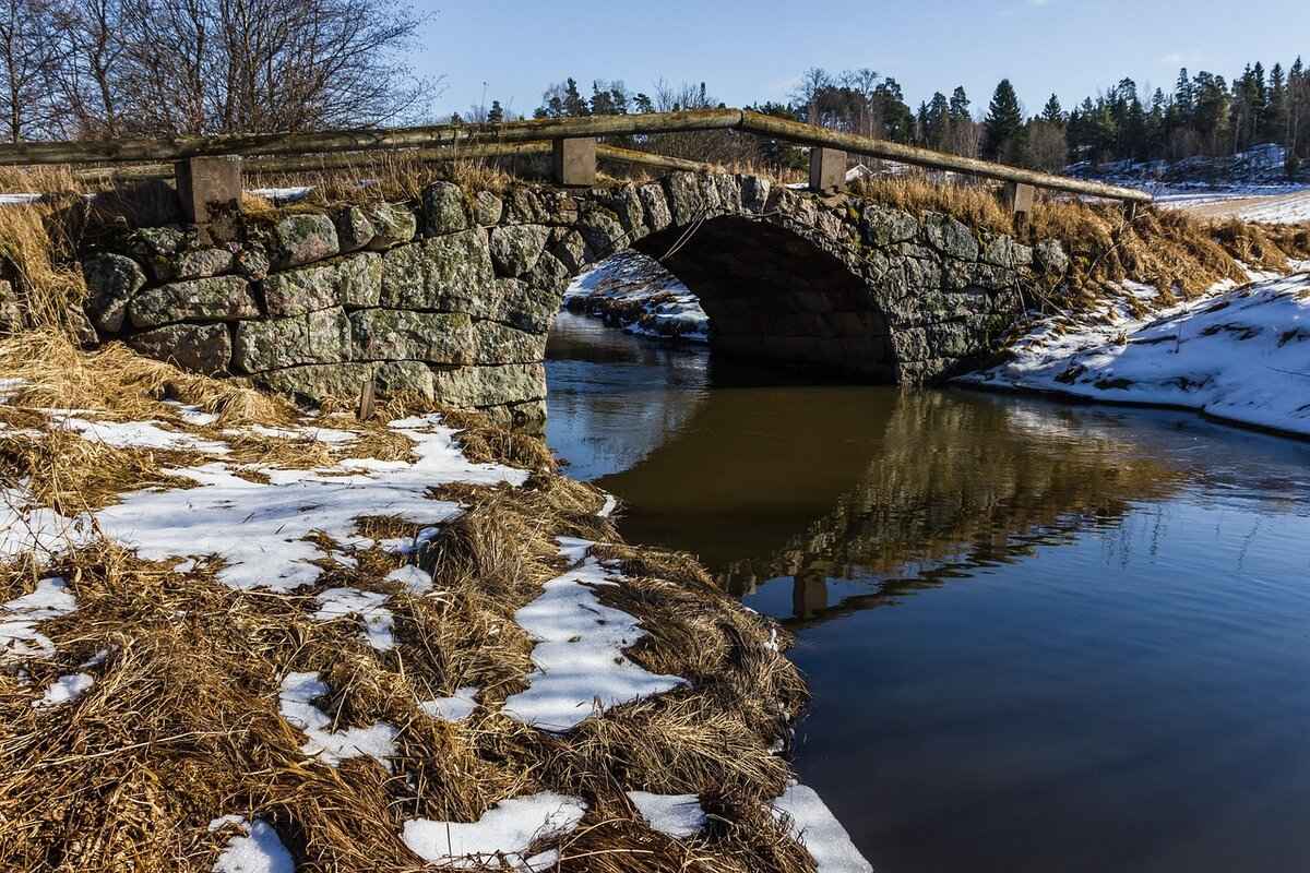 The Most Memorable Emma Stone Sex Scene Moments in Film 3 What Makes Emma Stone's Sex Scenes Stand Out?