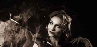 The Psychology of Vaping: Why Do People Start? The Psychology of Vaping: Why Do People Start?