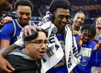 Top Performer Student Manager Shines in March Madness Opener top-performer-student-manager-shines-in-march-madness-opener