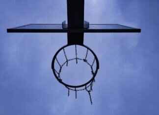 Tramp Basketball Hoop: The New Way to Dunk & Have Fun Tramp Basketball Hoop: The New Way to Dunk & Have Fun