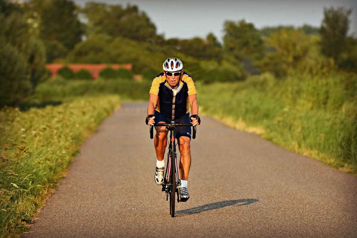 How Can Athletes Mitigate the Risks of Vaping?