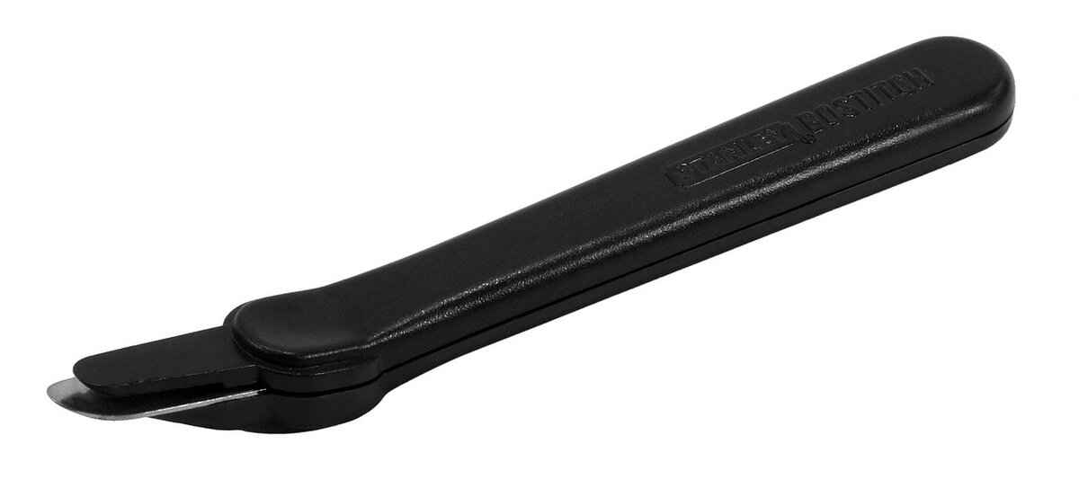 WebFreen.com Fashion: The Latest Trends and Style Tips 2 Essential Wardrobe Staples