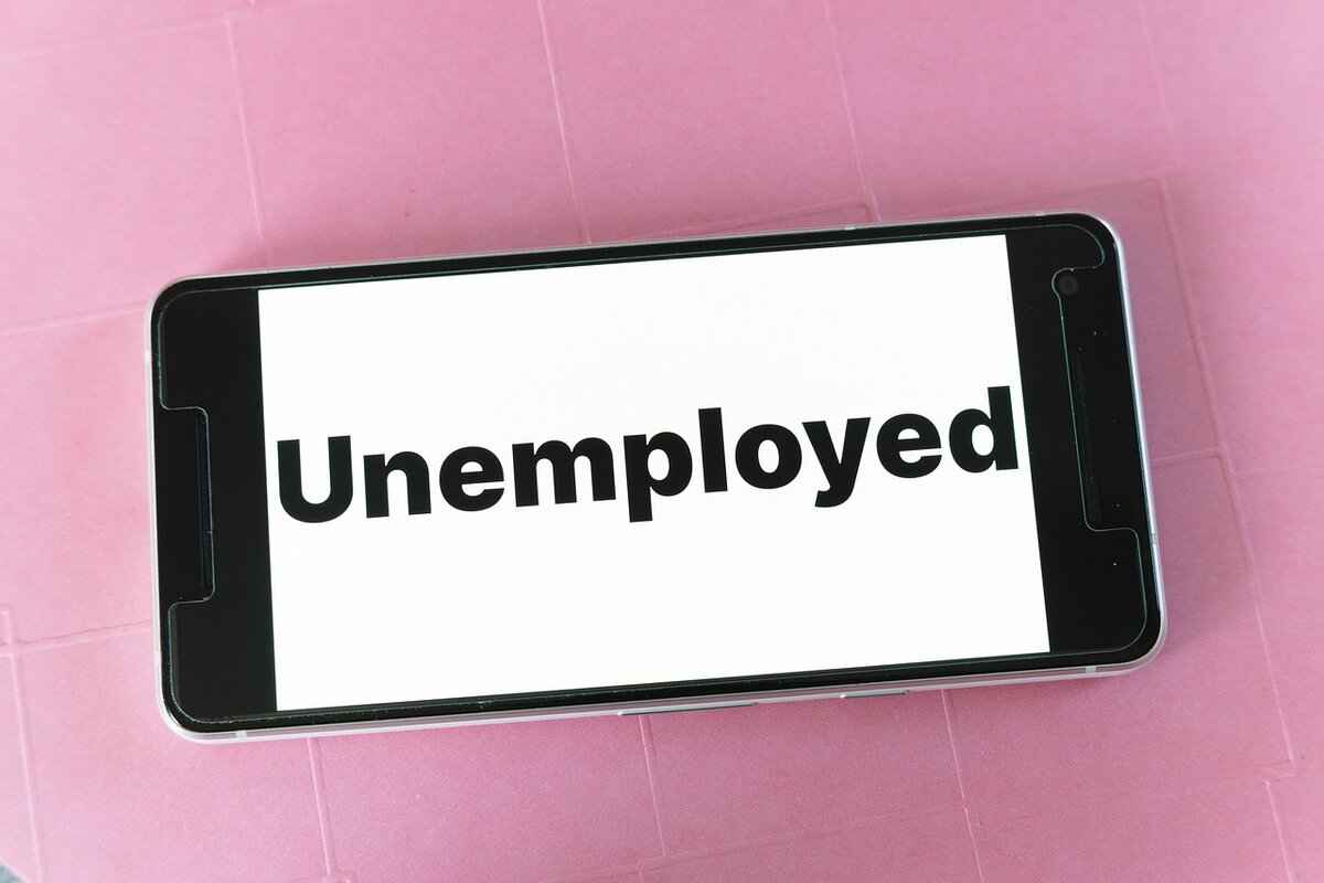 What If the Alimony Payer Is Unemployed? 6 Seeking Legal Advice
